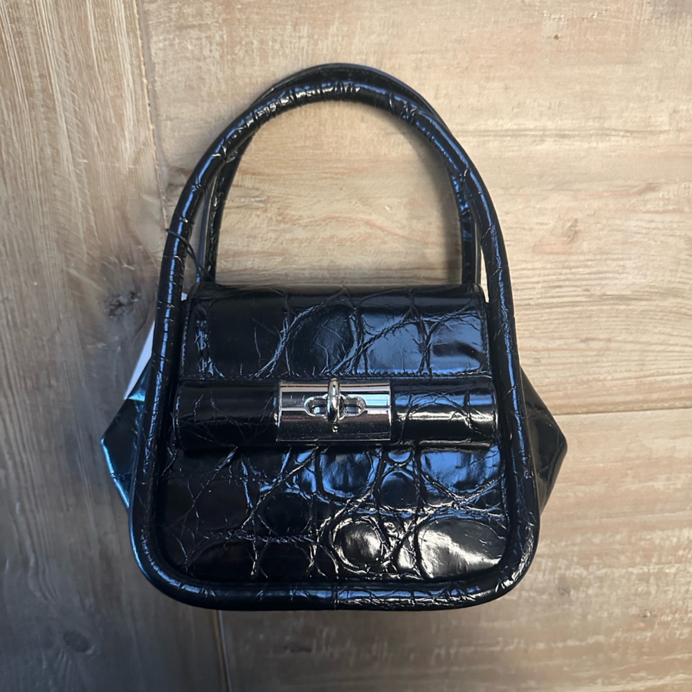 Gu De Croc Love Bag in Black - NWT
